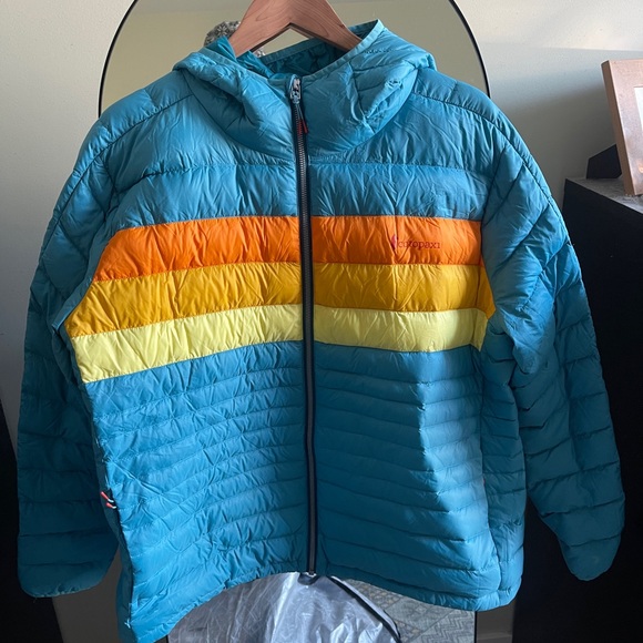 Cotopaxi Down Hoody - Picture 5 of 8